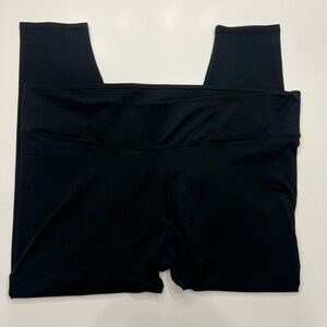 Fabletics 2XL cropped black leggings 25” inseam
